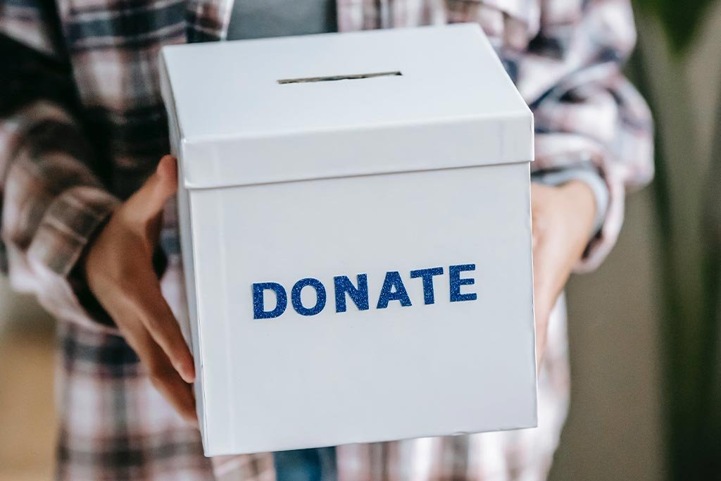 About Us 5 DOnations